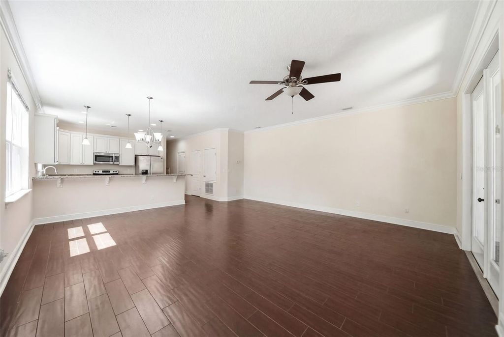 Image 9 of property listing at 729-733 PUTNAM AVENUE, Orlando, FL 32804