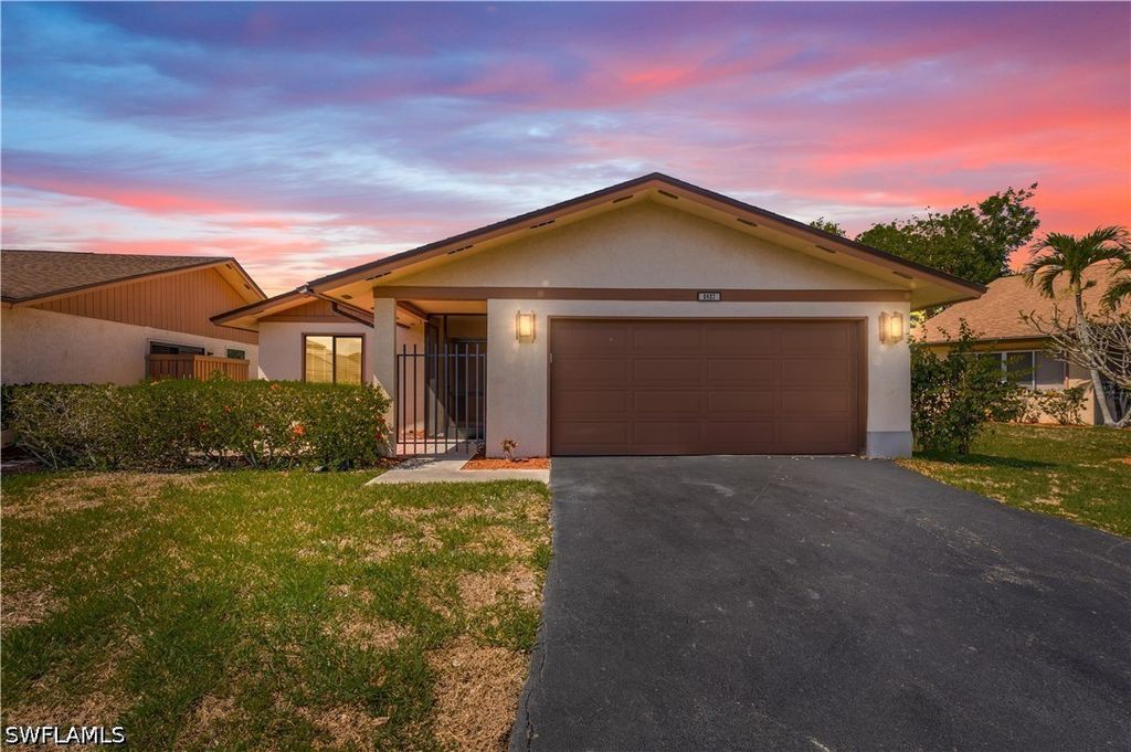 6487 Royal Woods DR, Fort Myers, FL 33908