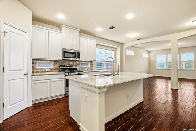 22915 Carriage Bush, San Antonio, TX 78261