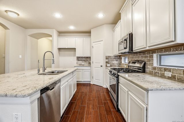 22915 Carriage Bush, San Antonio, TX 78261