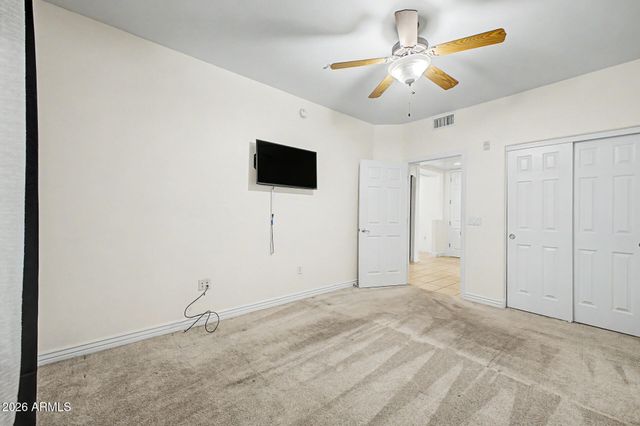 5450 E DEER VALLEY Drive 1223, Phoenix, AZ 85054