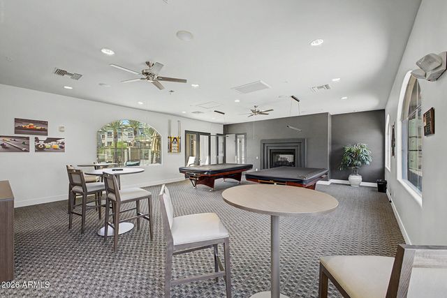 5450 E DEER VALLEY Drive 1223, Phoenix, AZ 85054