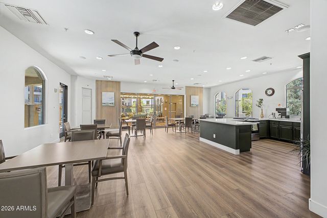 5450 E DEER VALLEY Drive 1223, Phoenix, AZ 85054