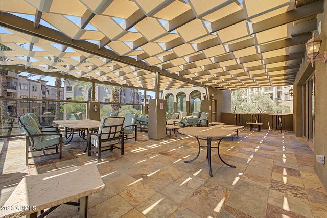 5450 E DEER VALLEY Drive 1223, Phoenix, AZ 85054