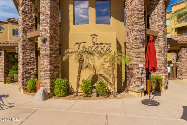 5450 E DEER VALLEY Drive 1223, Phoenix, AZ 85054