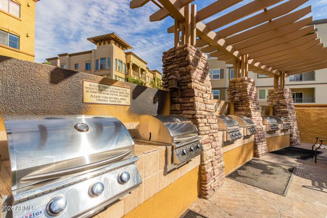 5450 E DEER VALLEY Drive 1223, Phoenix, AZ 85054