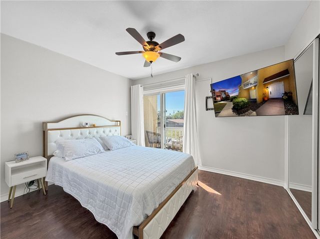 4141 Whiteley Dr 204, Corpus Christi, TX 78418