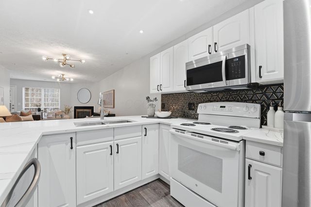 6486 Reflections, A, Dublin, OH 43017