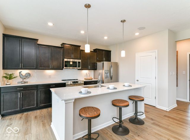 6681 W Sailboat Drive, Greenfield, IN 46140