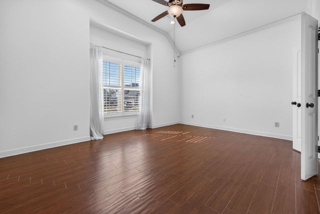 250 CHEROKEE CIR, Oakland, TN 38060