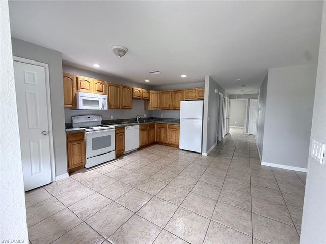 208 Hightower AVE S, Lehigh Acres, FL 33973