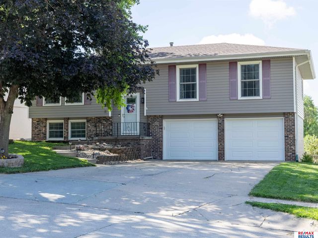 14191 Pine Street, Omaha, NE 68144