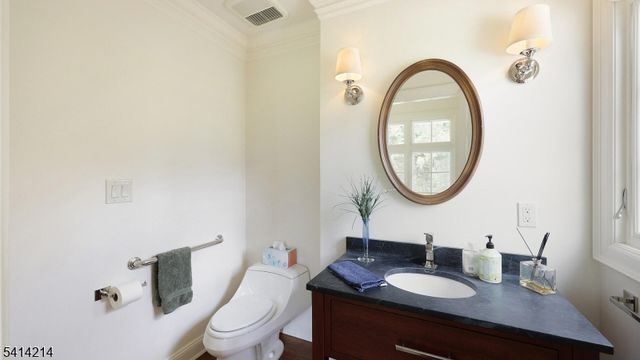 11 Fenimore Dr, Scotch Plains Twp., NJ 07076