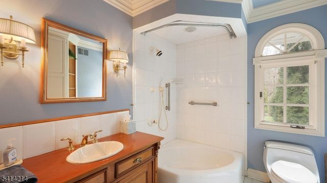 11 Fenimore Dr, Scotch Plains Twp., NJ 07076