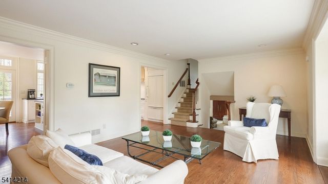 11 Fenimore Dr, Scotch Plains Twp., NJ 07076