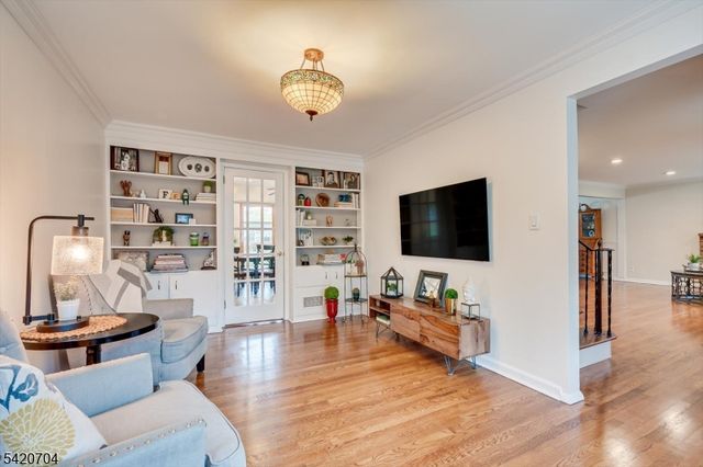 739 Willow Street, Cranford Twp., NJ 07016