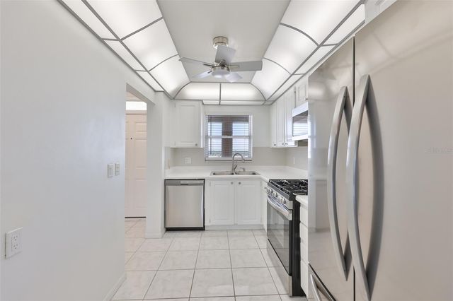 5980 SHORE BOULEVARD S 907, Gulfport, FL 33707