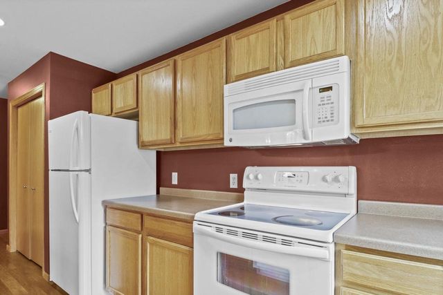 3902 Maple Grove Drive, Madison, WI 53719