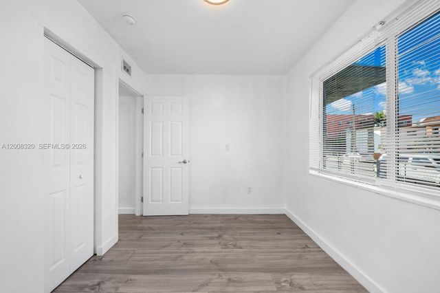 842 SW 3rd St, Miami, FL 33130