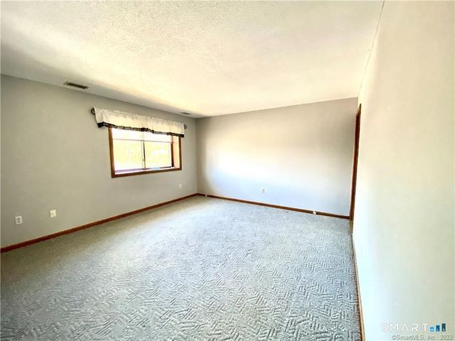 104 Summer Hill Drive 104, South Windsor, CT 06074