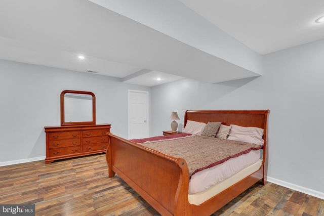 9315 HALLSTON CT, Fairfax Station, VA 22039