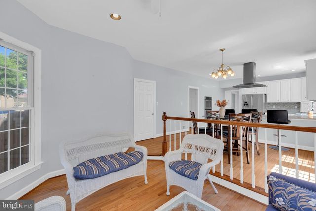 9315 HALLSTON CT, Fairfax Station, VA 22039