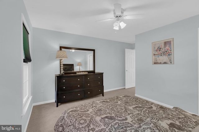 9315 HALLSTON CT, Fairfax Station, VA 22039