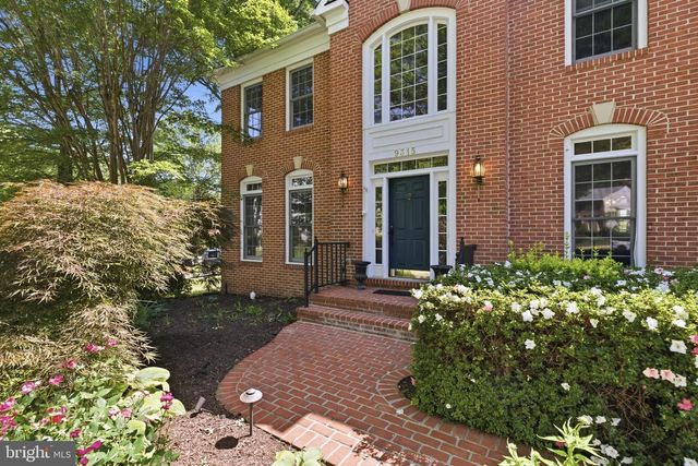 9315 HALLSTON CT, Fairfax Station, VA 22039
