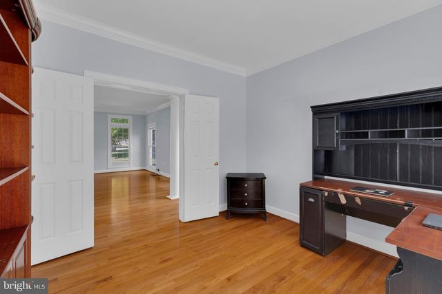 9315 HALLSTON CT, Fairfax Station, VA 22039