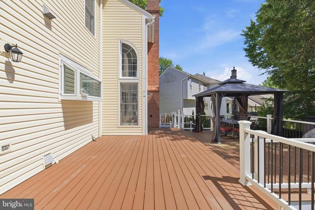 9315 HALLSTON CT, Fairfax Station, VA 22039