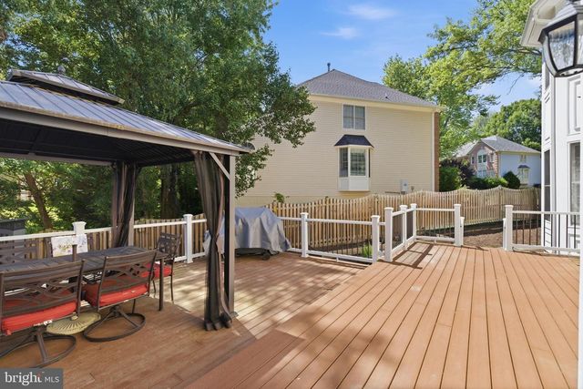 9315 HALLSTON CT, Fairfax Station, VA 22039