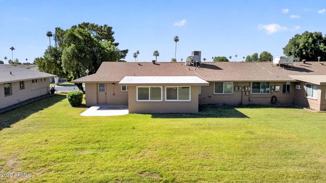 10413 W ROUNDELAY Circle, Sun City, AZ 85351