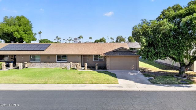 10413 W ROUNDELAY Circle, Sun City, AZ 85351