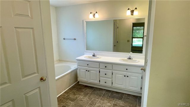 6152 Mistywood, Tuscaloosa, AL 35405