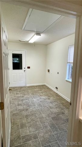 6152 Mistywood, Tuscaloosa, AL 35405