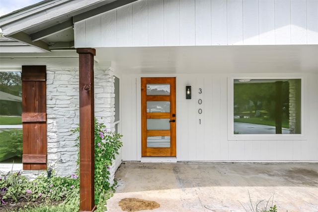 3001 Cedarlawn CIR, Austin, TX 78723