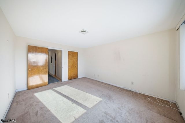 314 Palisade Ave, Cliffside Park Boro, NJ 07010