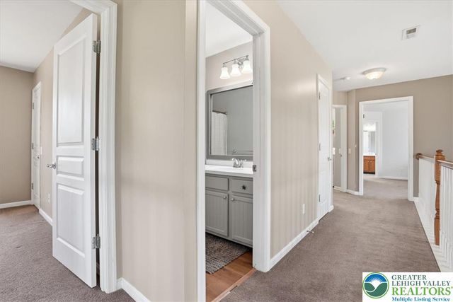 1665 Thorndale Road, Upper Macungie Twp, PA 18031
