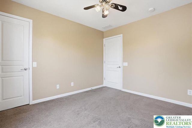 1665 Thorndale Road, Upper Macungie Twp, PA 18031