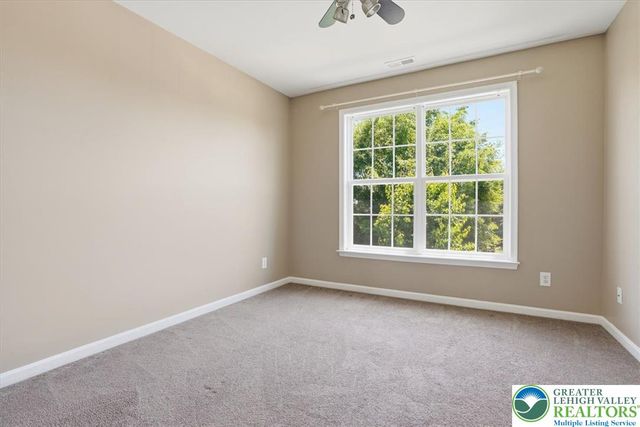 1665 Thorndale Road, Upper Macungie Twp, PA 18031