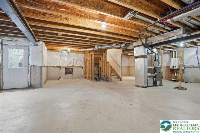 1665 Thorndale Road, Upper Macungie Twp, PA 18031