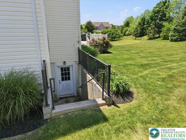 1665 Thorndale Road, Upper Macungie Twp, PA 18031