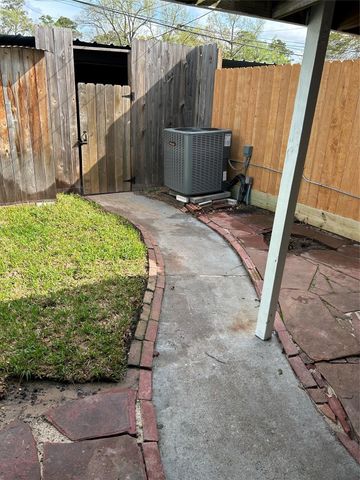 20333 Fieldtree Drive, Humble, TX 77338