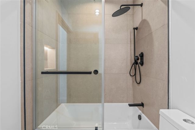 825 N Naomi, Burbank, CA 91505
