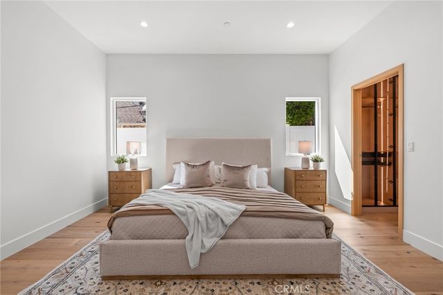 825 N Naomi, Burbank, CA 91505
