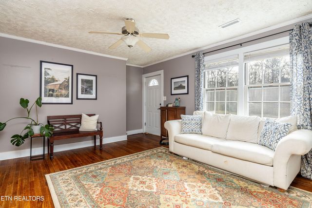 319 Hermitage Drive, Knoxville, TN 37920