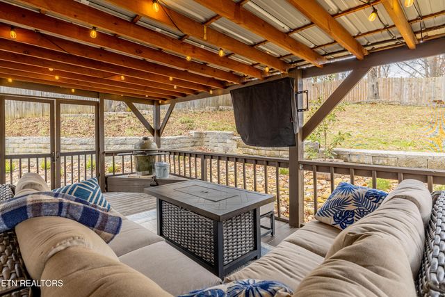 319 Hermitage Drive, Knoxville, TN 37920