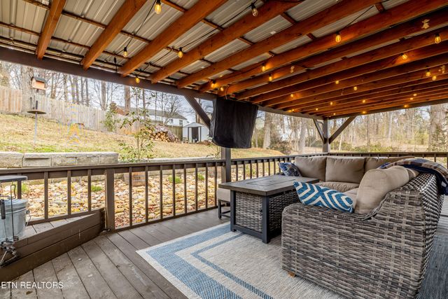 319 Hermitage Drive, Knoxville, TN 37920