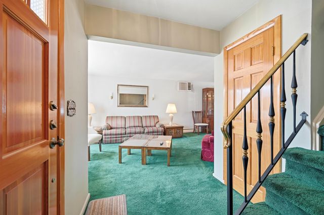 136 POPLAR ST, Jc, Heights, NJ 07307