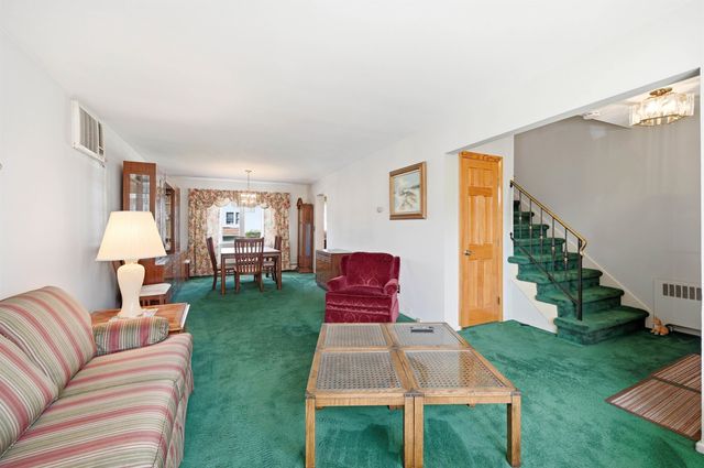 136 POPLAR ST, Jc, Heights, NJ 07307